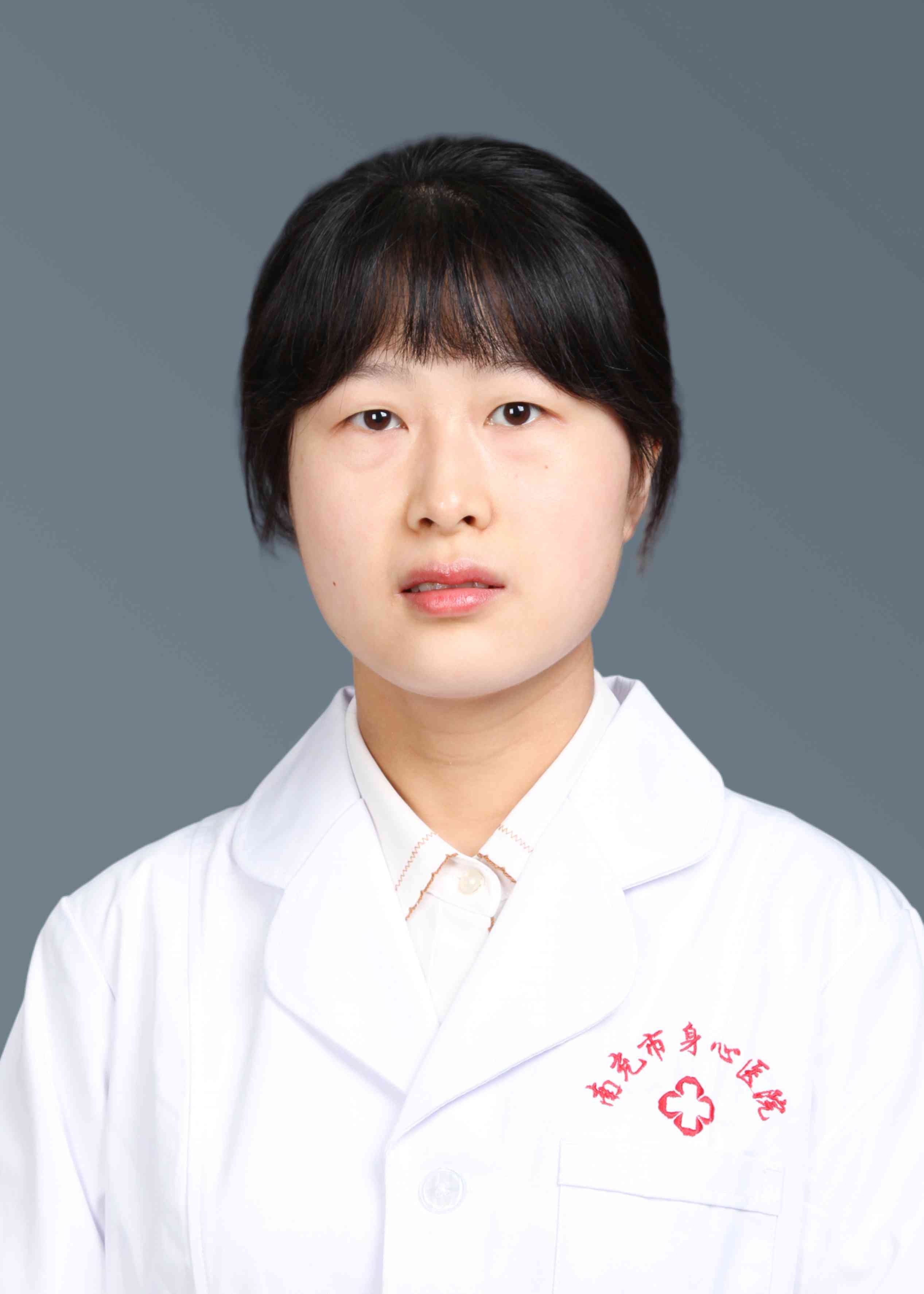 李显然