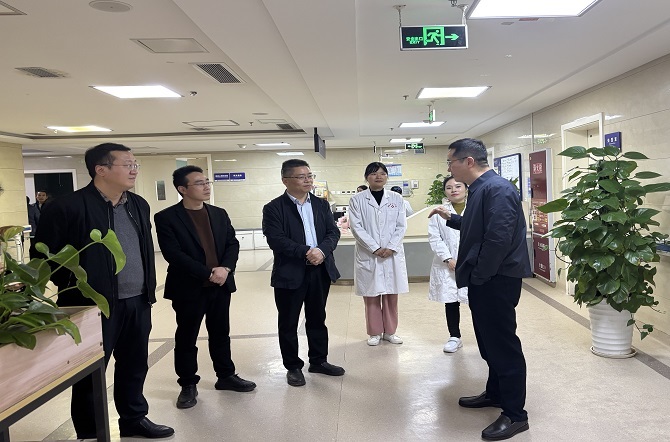 清明节前，南充市身心医院党政领导带队排查安全隐患，优化服务流程