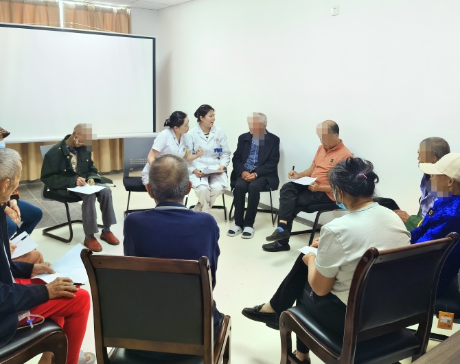 【5.12护士节系列活动】南充市身心医院：以“心”护航，点亮肿瘤患者抗癌之路