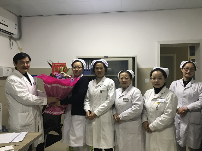 健康人生，从心开始—— 我院首个护理门诊开诊